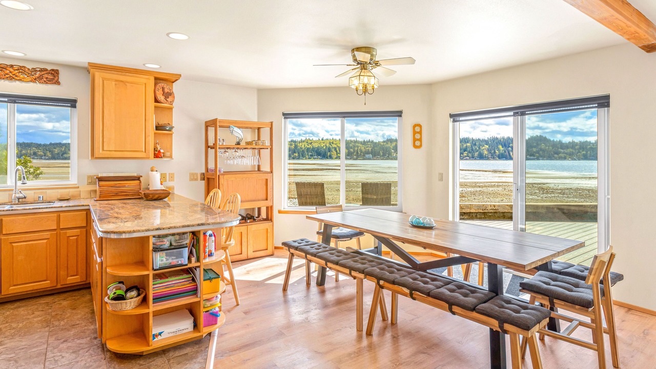 Photo of Others in Belfair