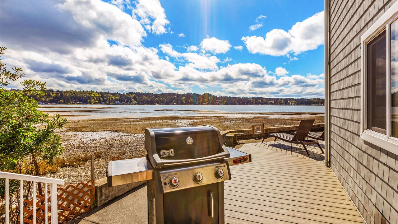 Photo of Patio Balcony in Belfair
