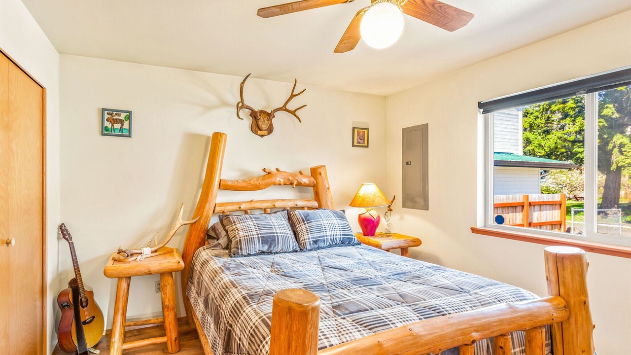 Photo of Bedroom in Belfair