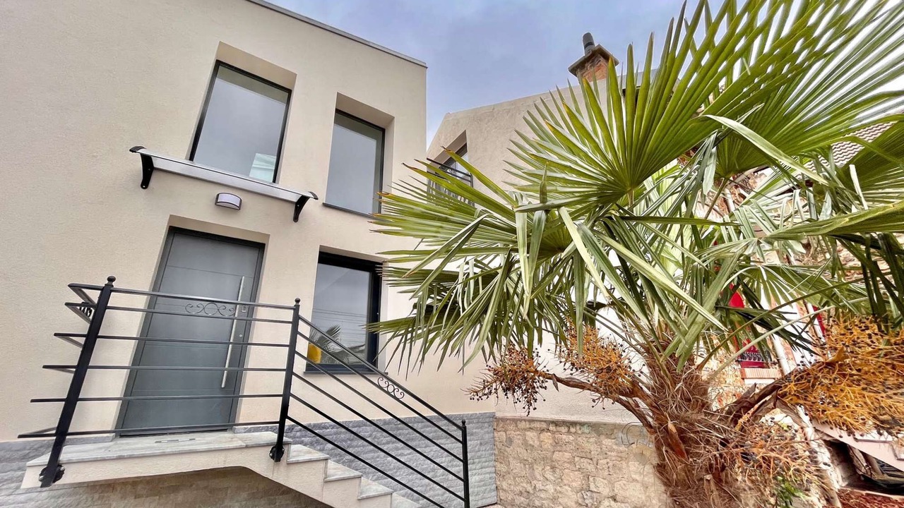 Photo of Outdoor in Vanves