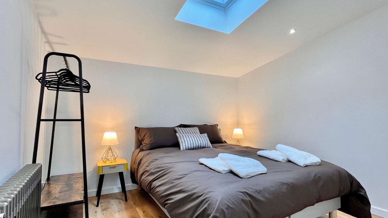 Photo of Bedroom in Vanves