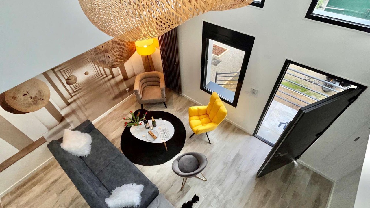 Photo of Livingroom in Vanves