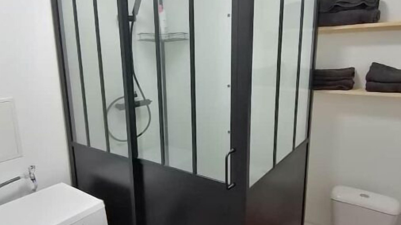 Photo of Bathroom in Saint-Pol-sur-Mer