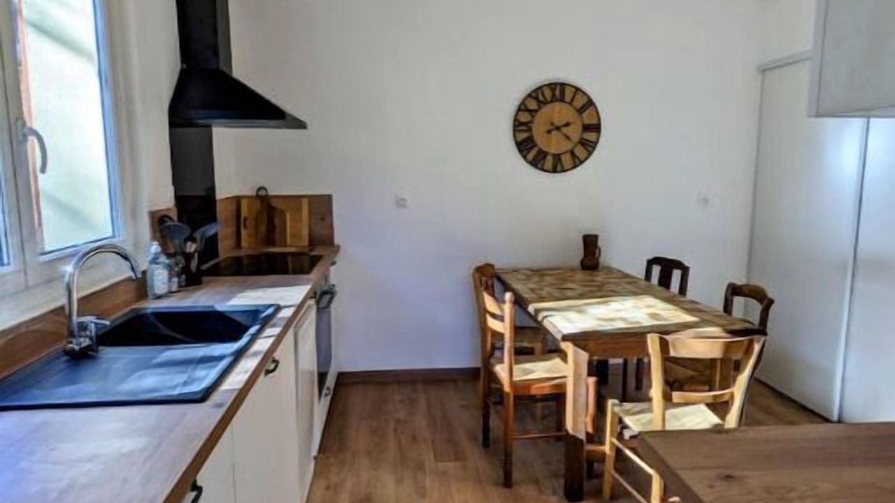 Photo of Kitchen in Campan