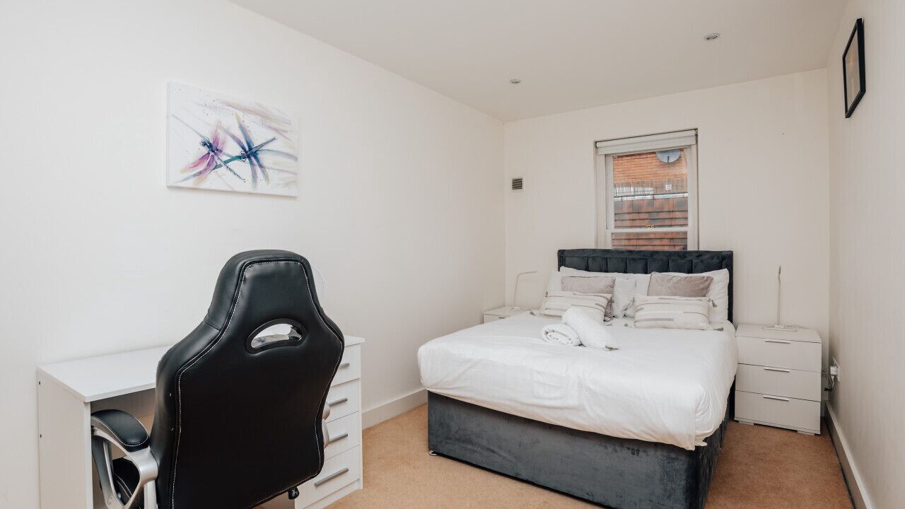 Photo of Bedroom in Henley