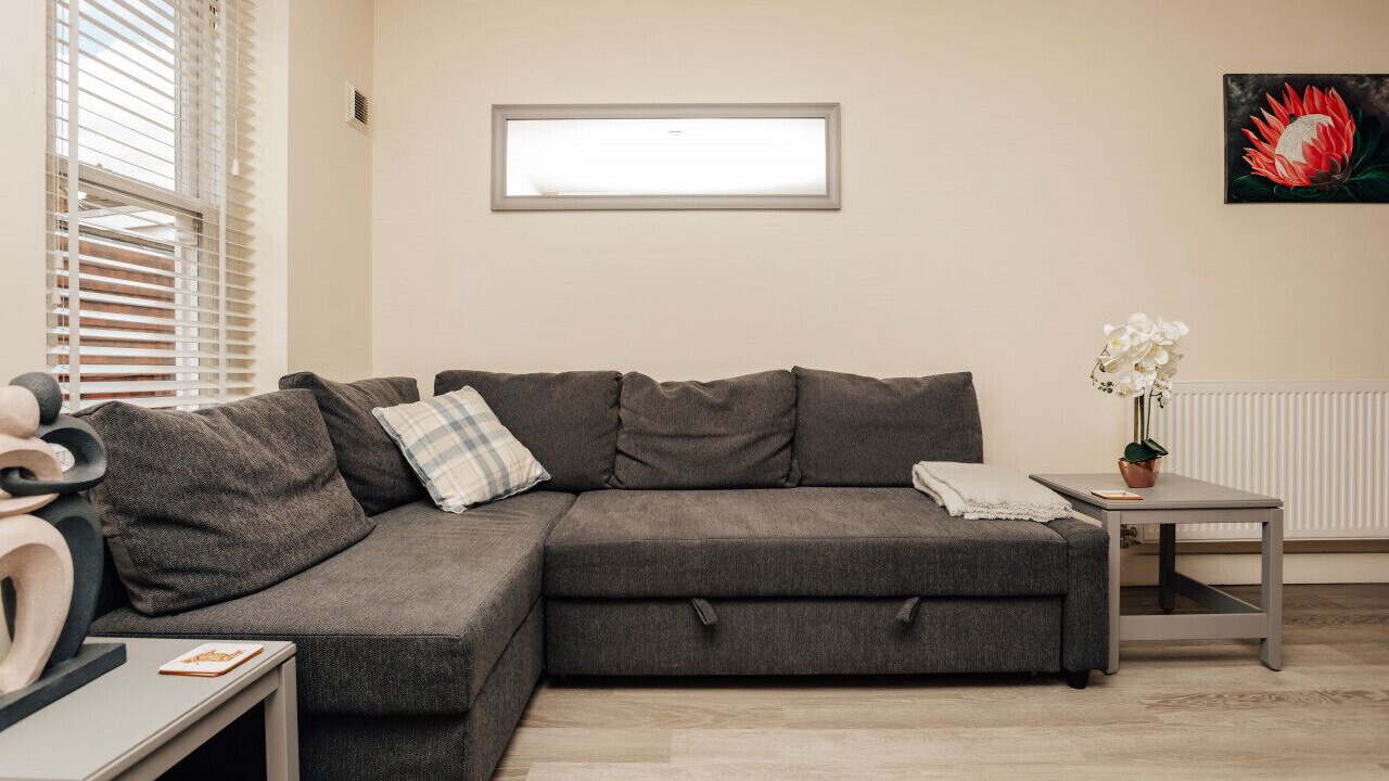 Photo of Livingroom in Henley