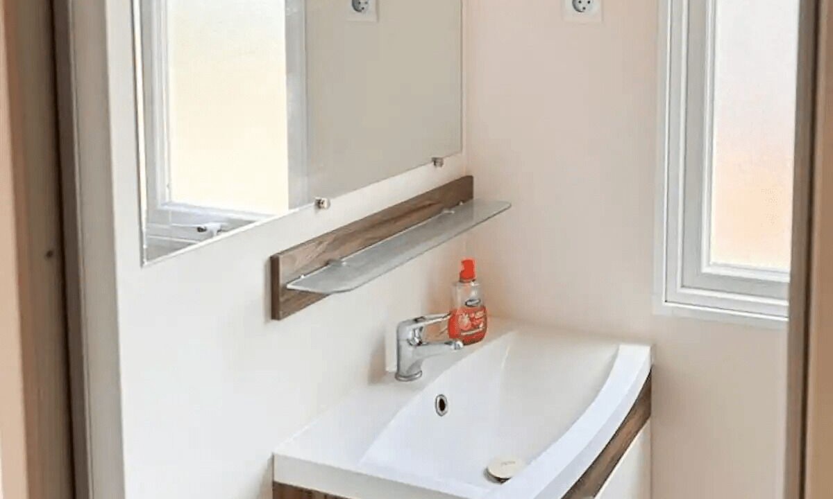 Photo of Bathroom in Levignac-de-Guyenne