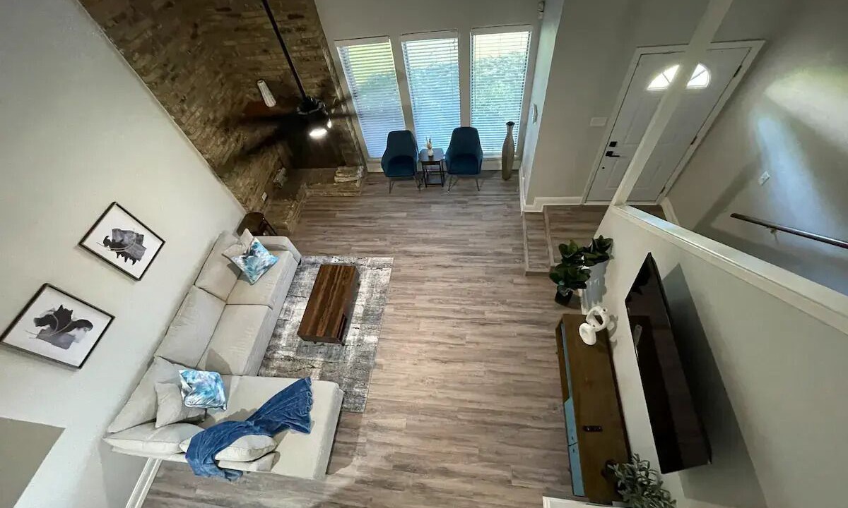 Photo of Livingroom in Bedford