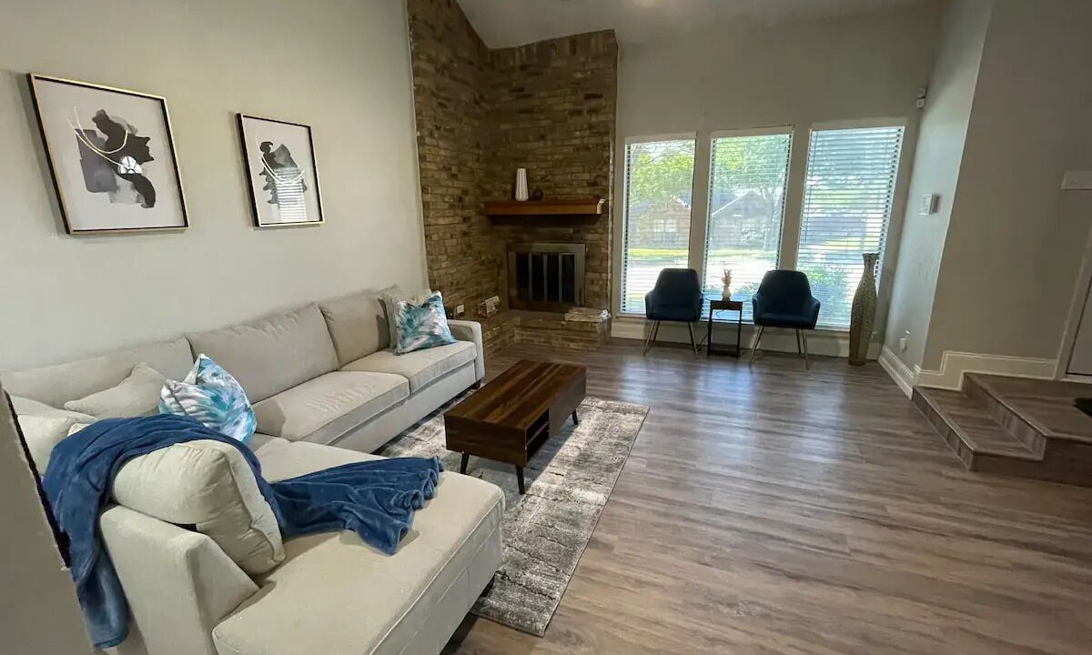 Photo of Livingroom in Bedford