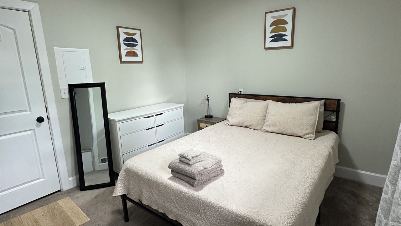 Photo of Bedroom in Cortland
