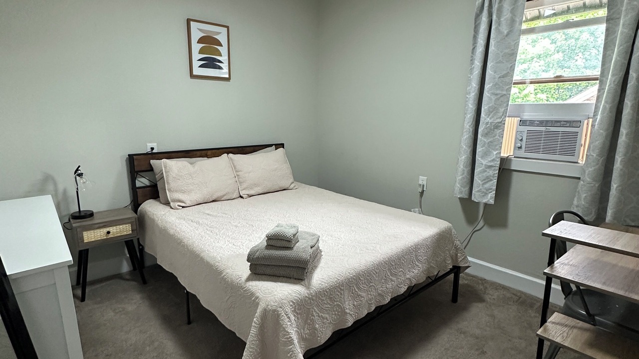 Photo of Bedroom in Cortland