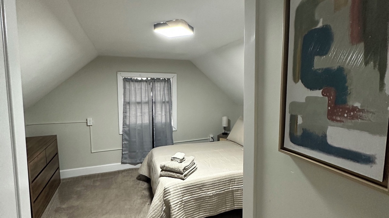 Photo of Bedroom in Cortland