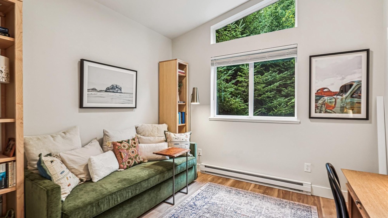 Photo of Livingroom in Arch Cape