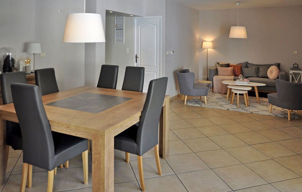 Photo of Others in Chateauneuf-de-Gadagne