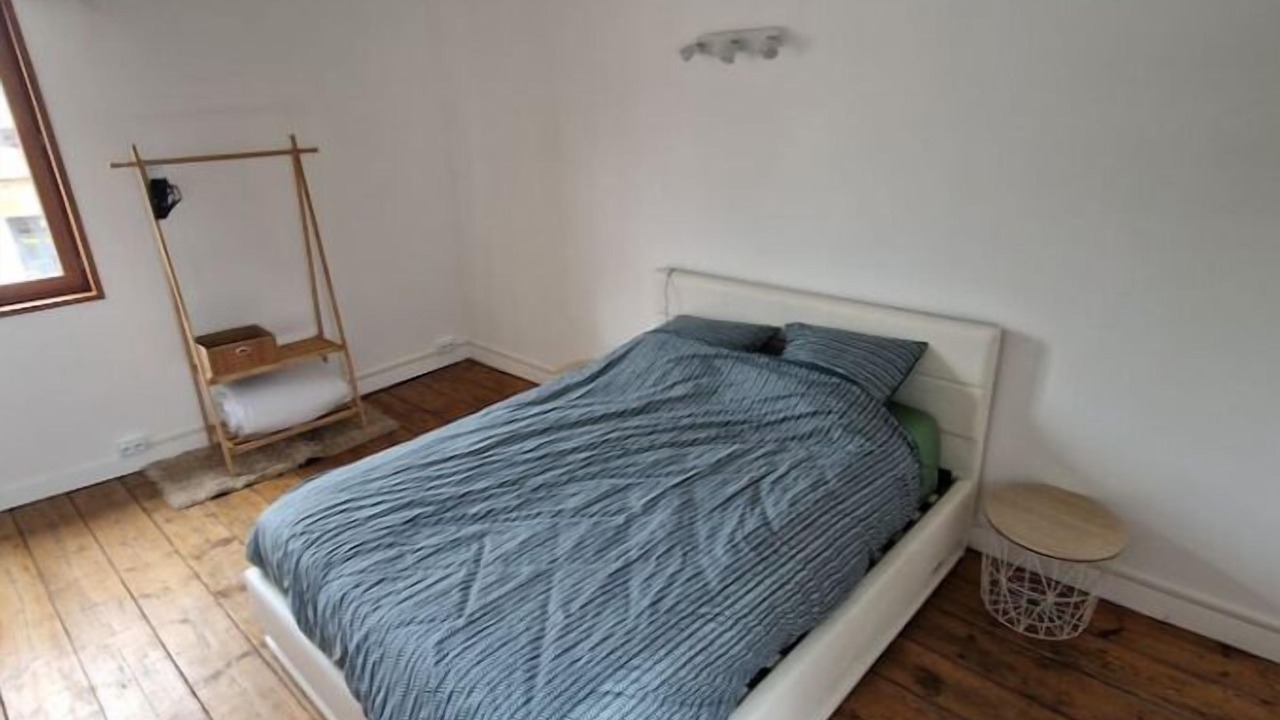 Photo of Bedroom in Picquigny