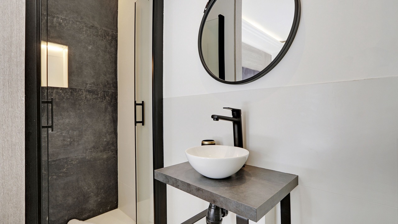 Photo of Bathroom in Quartier de la Porte-Saint-Denis