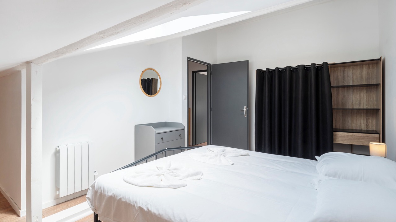 Photo of Bedroom in Terville