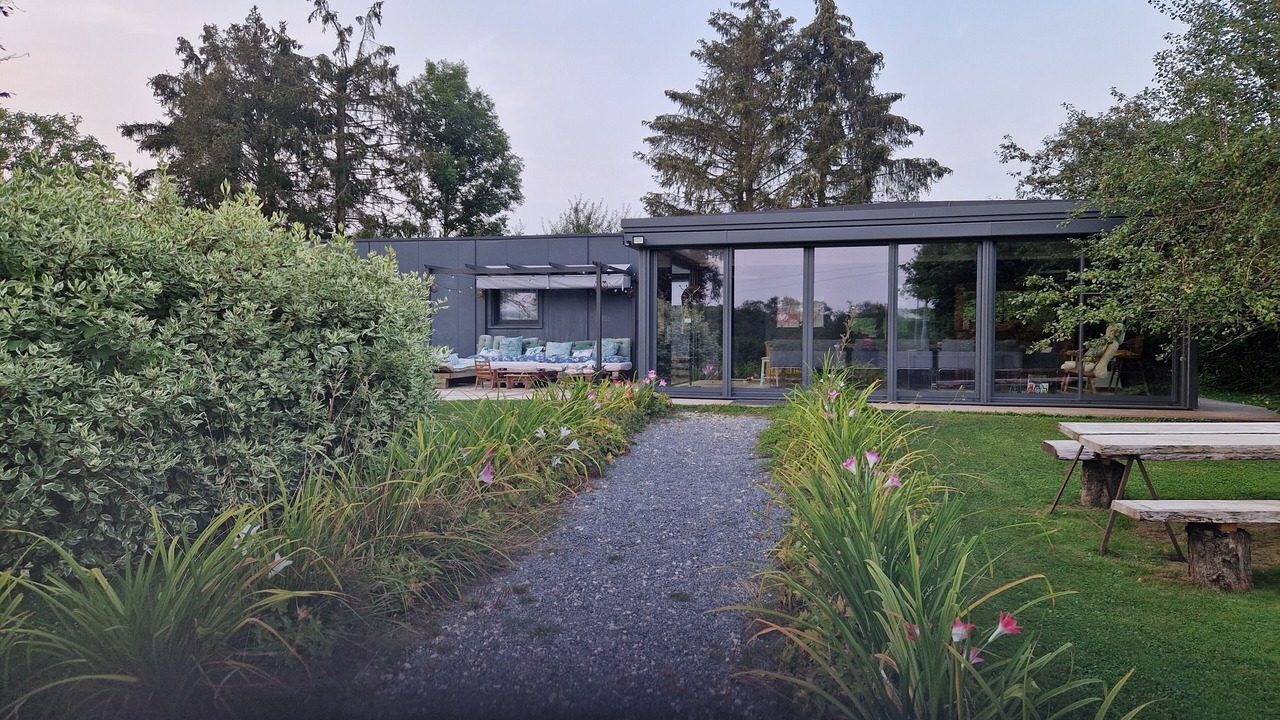Photo of Patio Balcony in Belval-sous-Chatillon