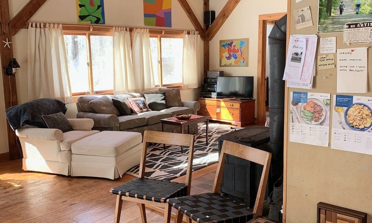 Photo of Livingroom in Alstead