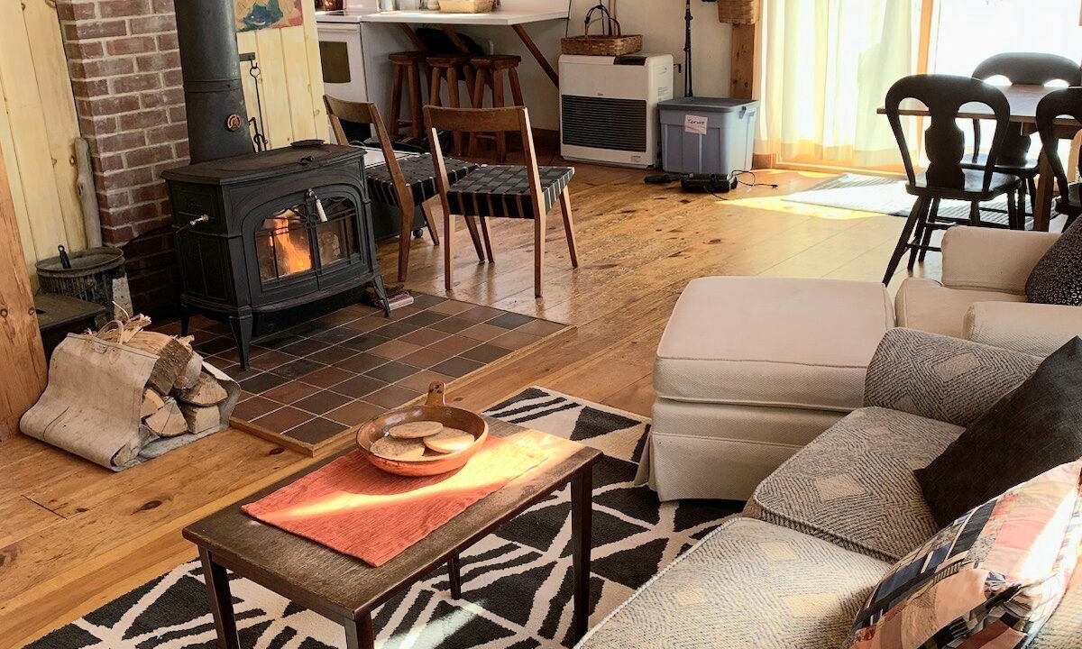 Photo of Livingroom in Alstead