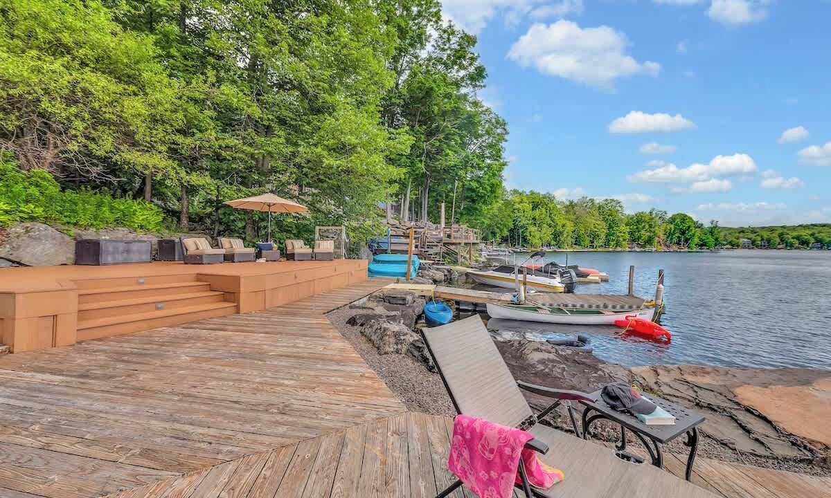 Photo of Outdoor in Lake Ariel