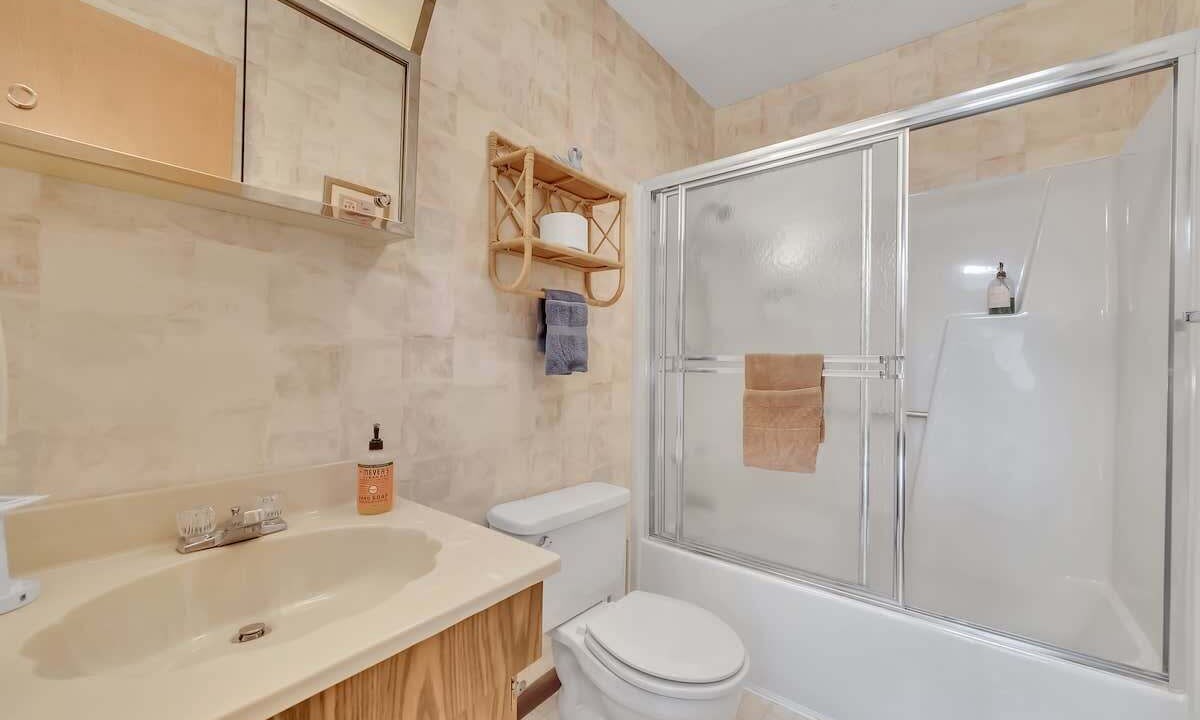 Photo of Bathroom in Lake Ariel