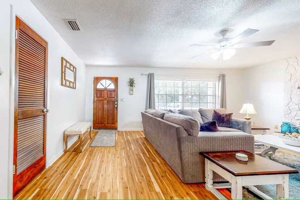 Photo of Livingroom in Inverness Highlands North