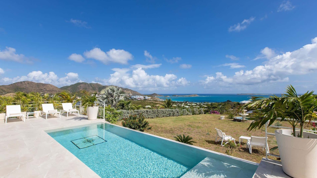 Photo of Outdoor in Orient Bay