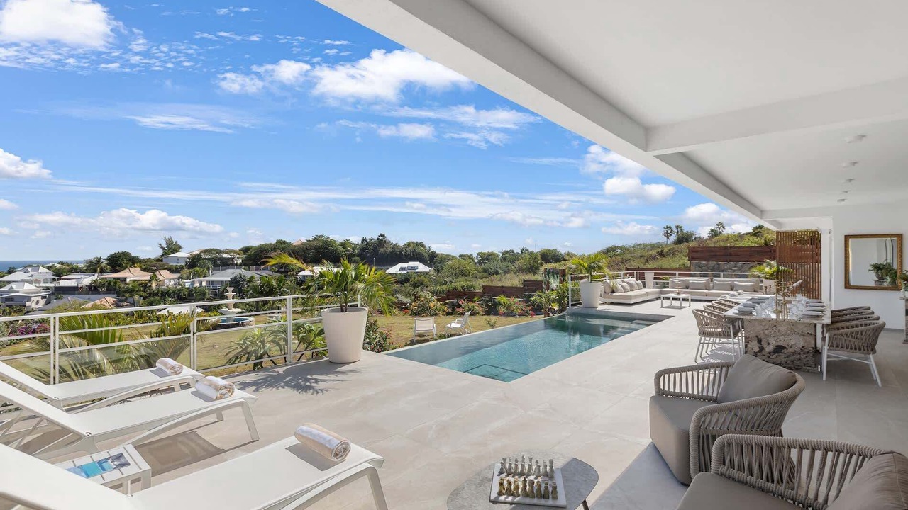 Photo of Outdoor in Orient Bay