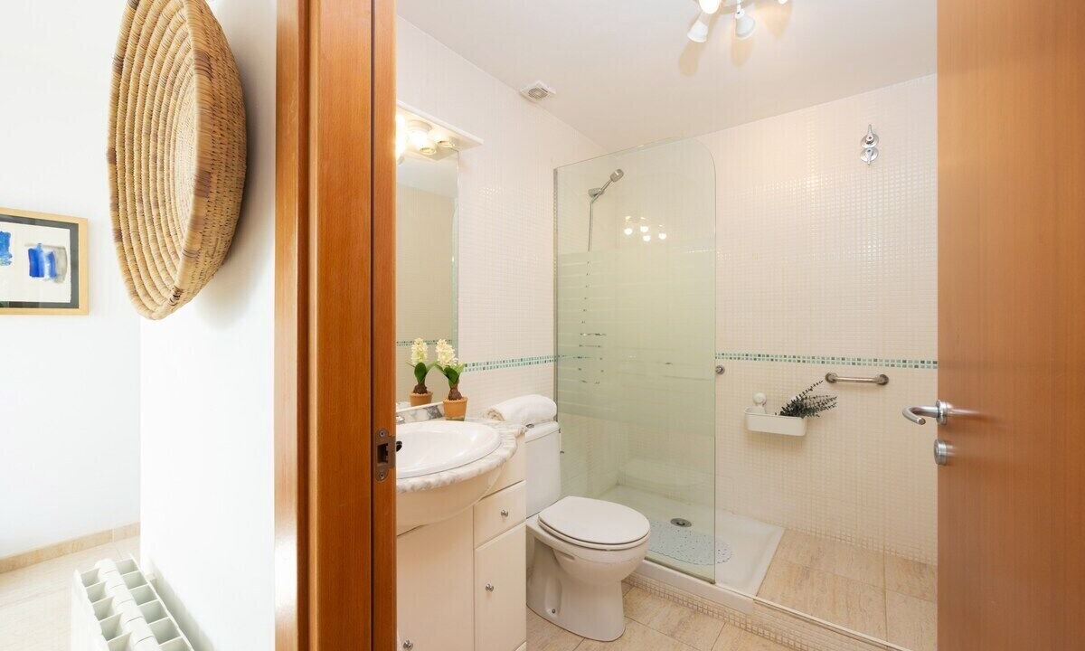 Photo of Bathroom in El Mas Mel