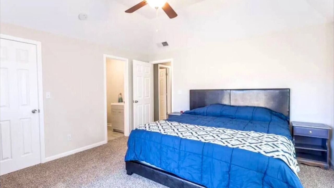 Photo of Bedroom in Independence