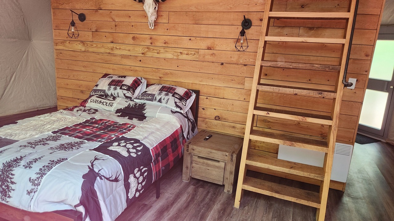Photo of Bedroom in Brownsburg-Chatham