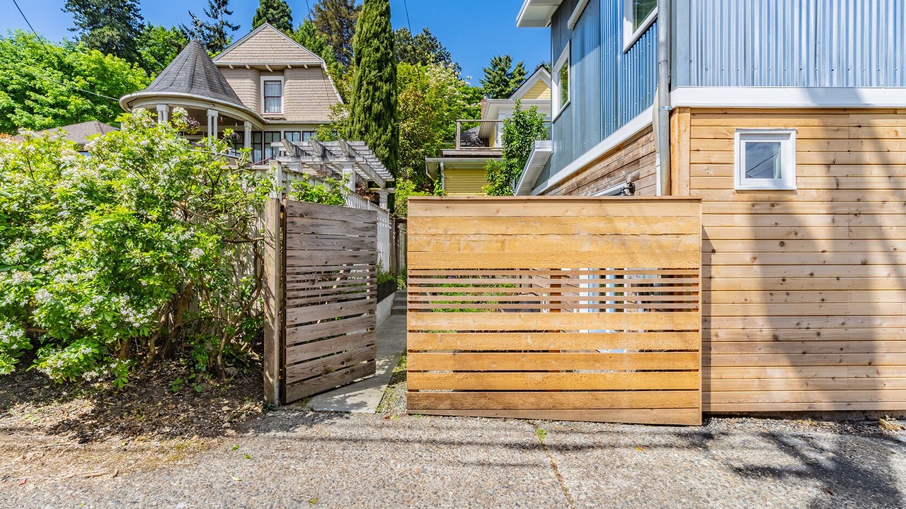 Photo of Outdoor in Capitol Hill