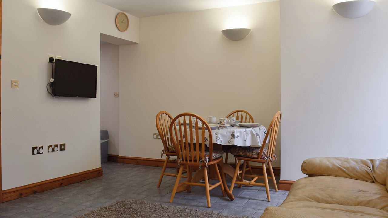 Photo of Bedroom in Polesworth