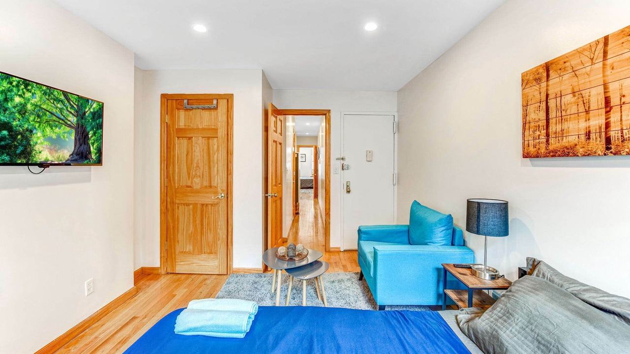 Photo of Bedroom in Chinatown