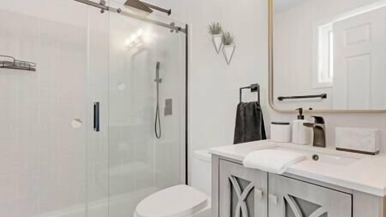 Photo of Bathroom in Calabogie
