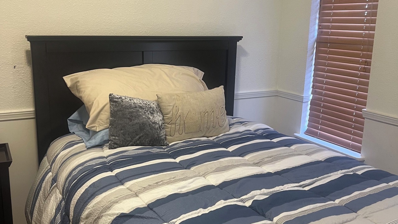 Photo of Bedroom in Deming
