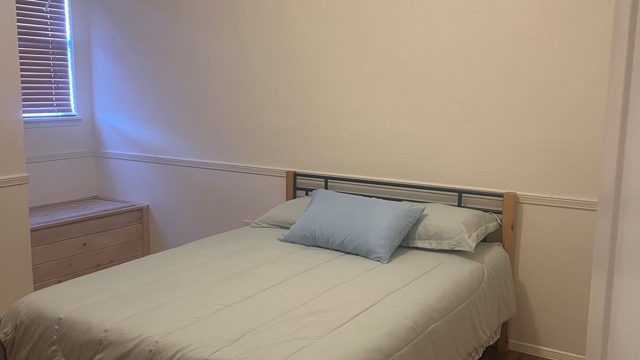 Photo of Bedroom in Deming