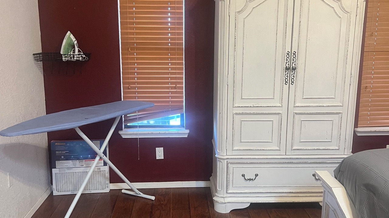 Photo of Bedroom in Deming