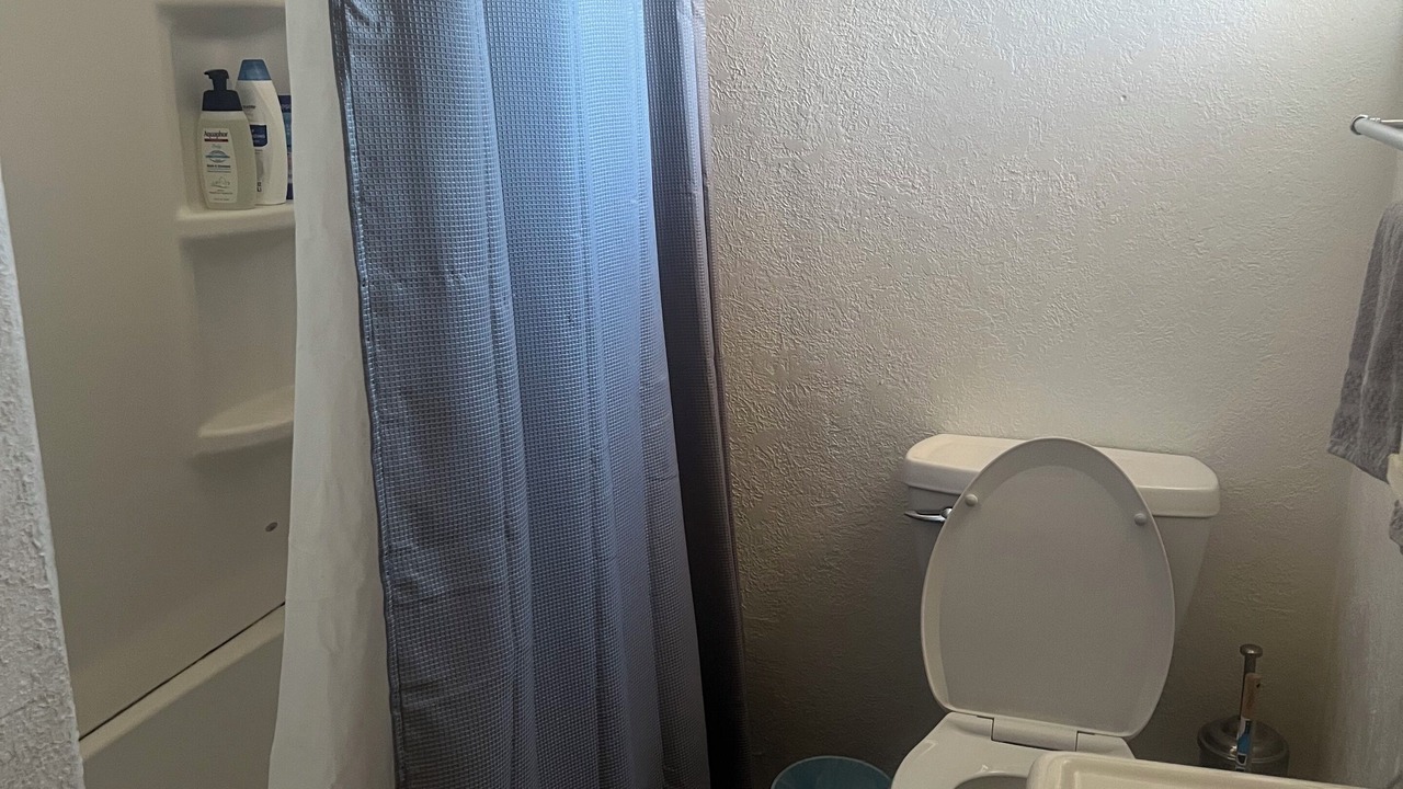 Photo of Bathroom in Deming