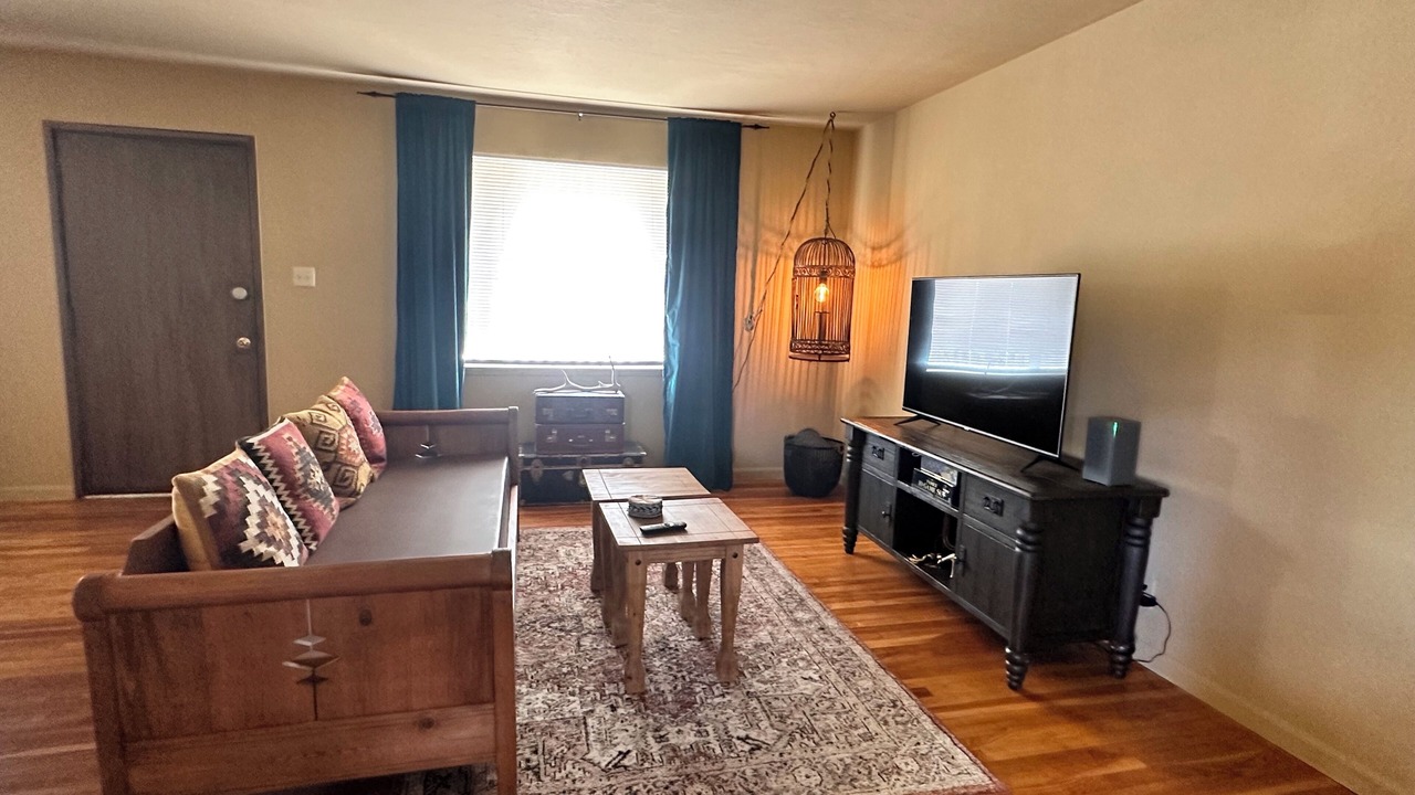Photo of Livingroom in Tombstone