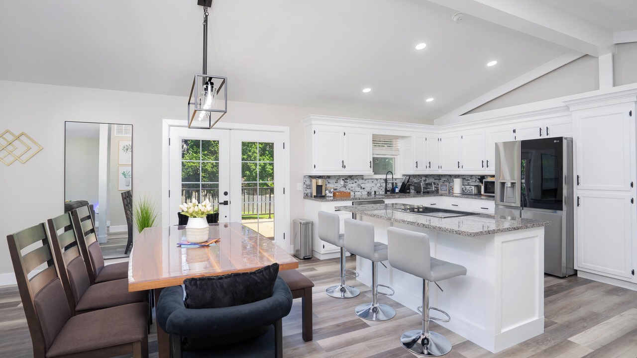 Photo of Kitchen in Brookline Station