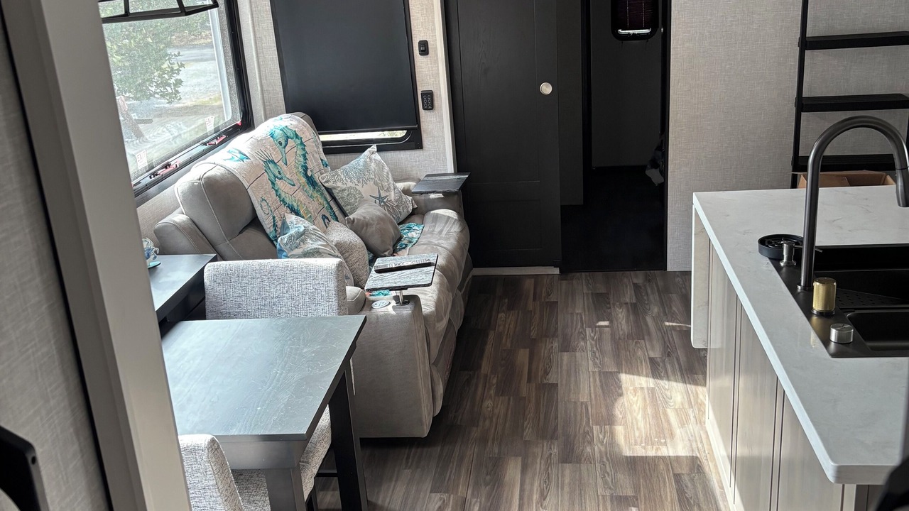 Photo of Livingroom in Florida Panhandle