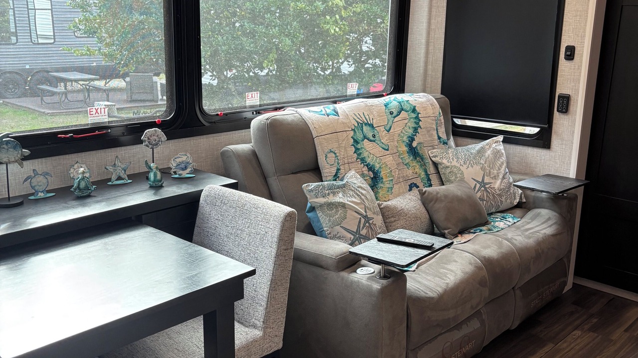 Photo of Livingroom in Florida Panhandle