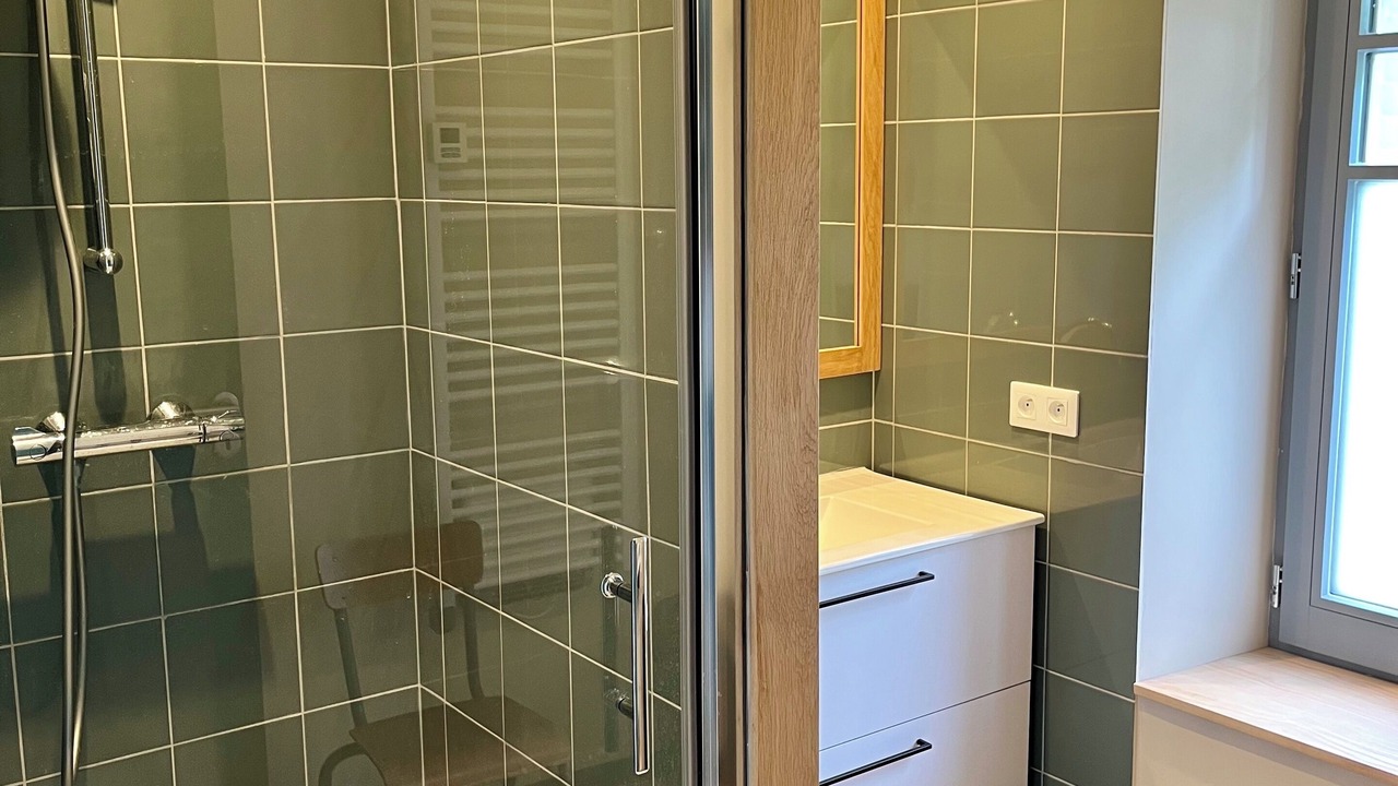 Photo of Bathroom in Jassat