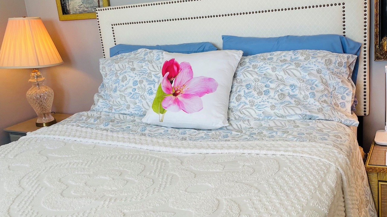 Photo of Others in Mystic