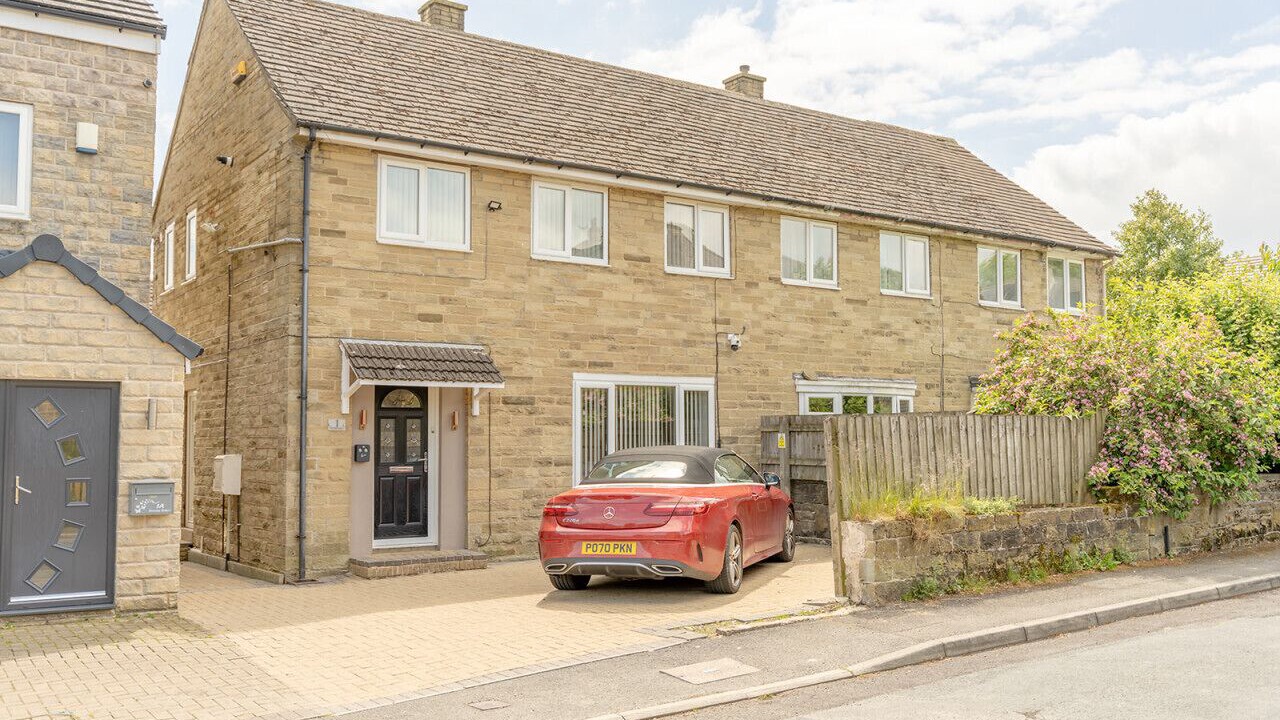 Photo of Outdoor in Ainley Top