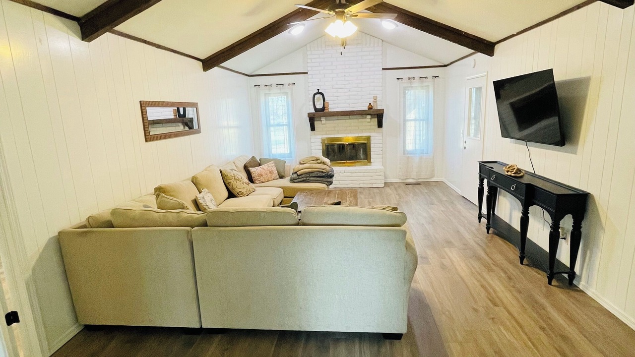 Photo of Livingroom in Owasso