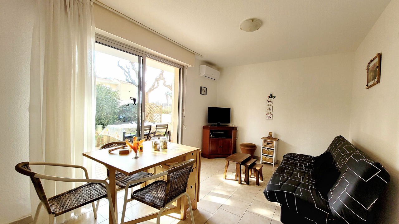 Photo of Livingroom in Les Hauts de Canet