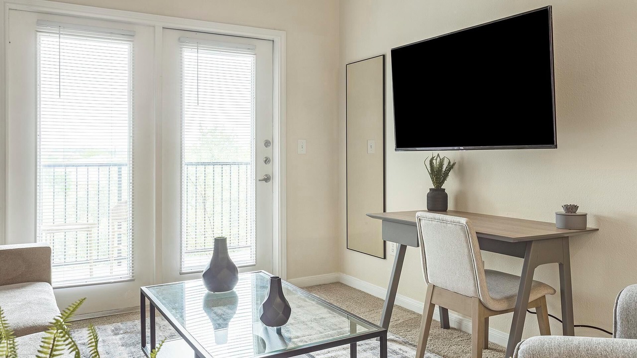 Photo of Livingroom in Sweetbriar